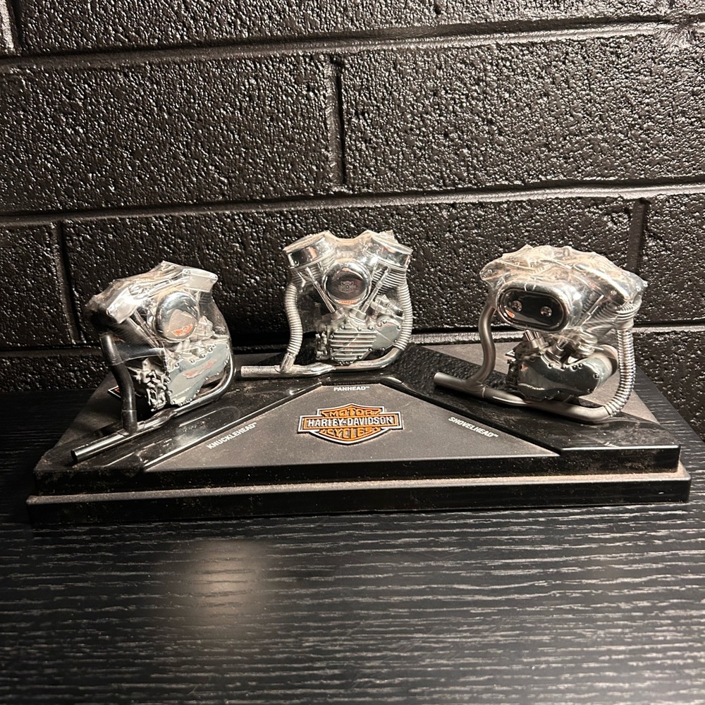 Harley Davidson American Muscle Classic Engine Collection  NWOB
